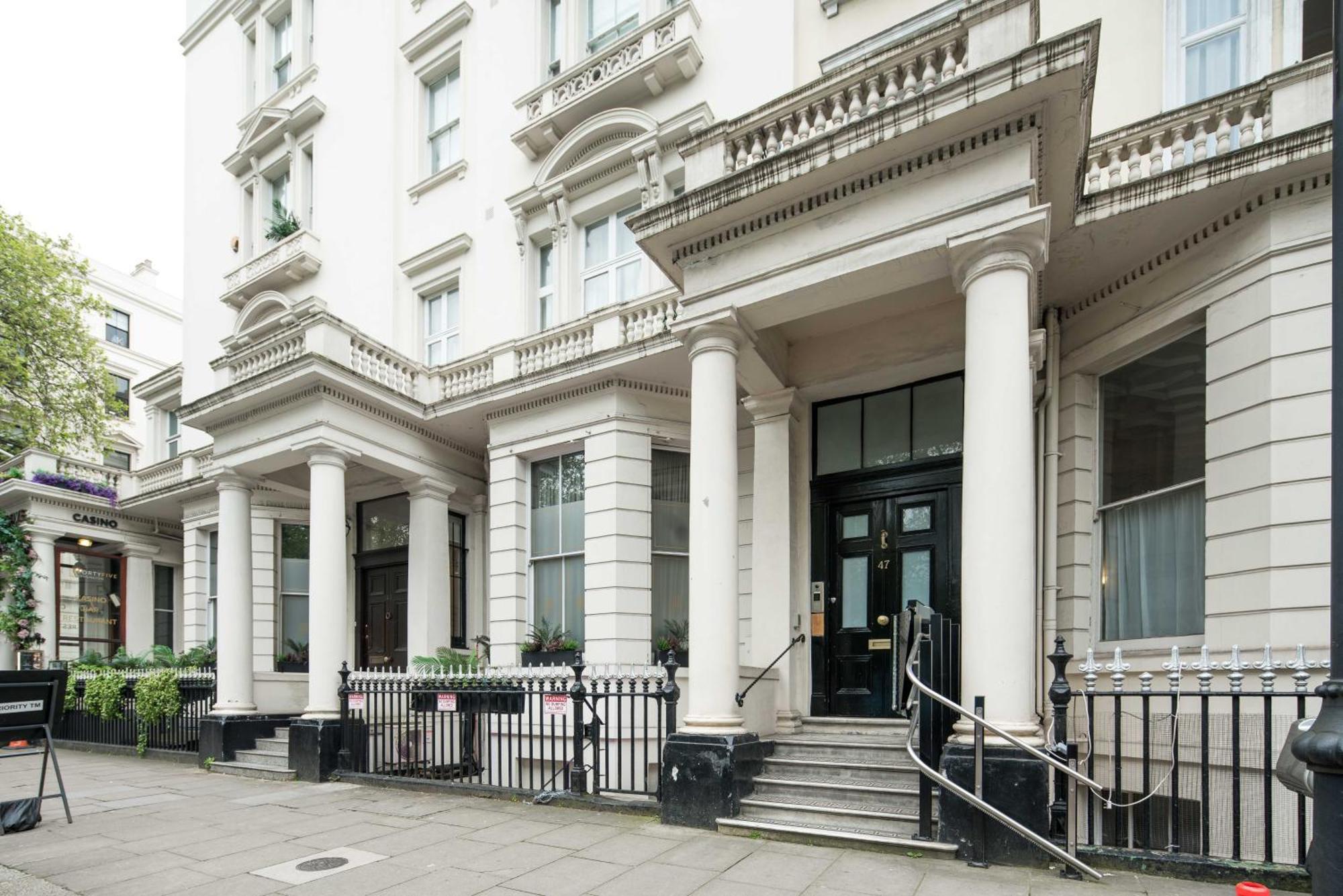 Kensington Muse Apartment London Ngoại thất bức ảnh